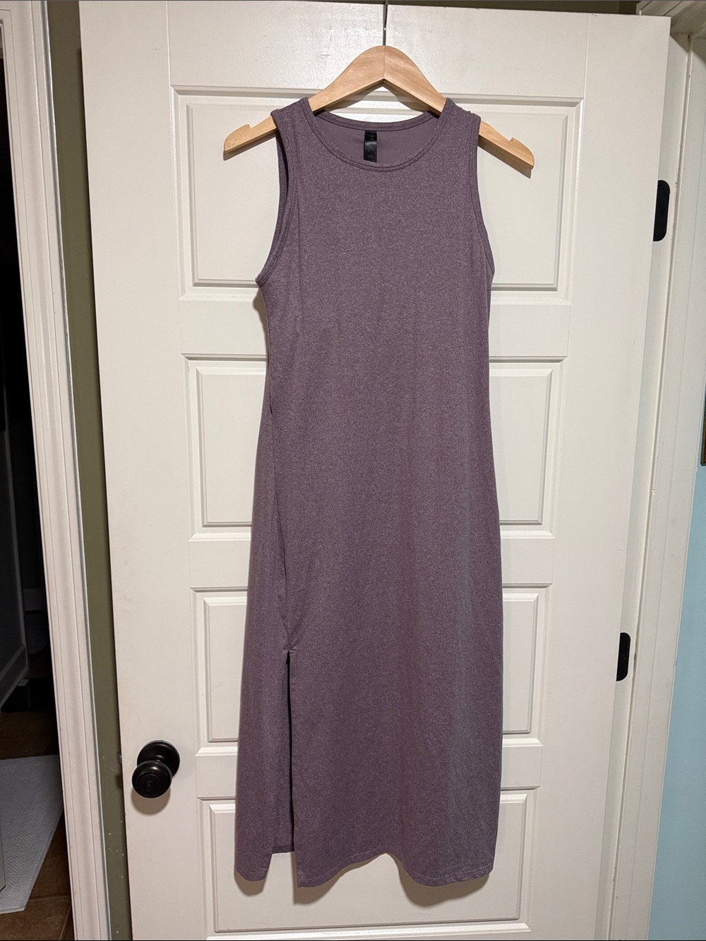 Kyodan Sleeveless Midi Dress Women's Size Small Athleisure built in bra